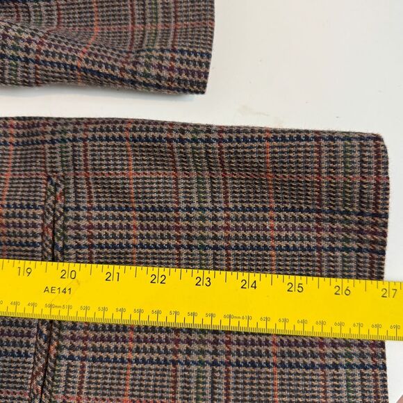 Vintage Sag Harbor Brown Plaid Wool Acrylic Blazer 8P - Picture 7 of 8